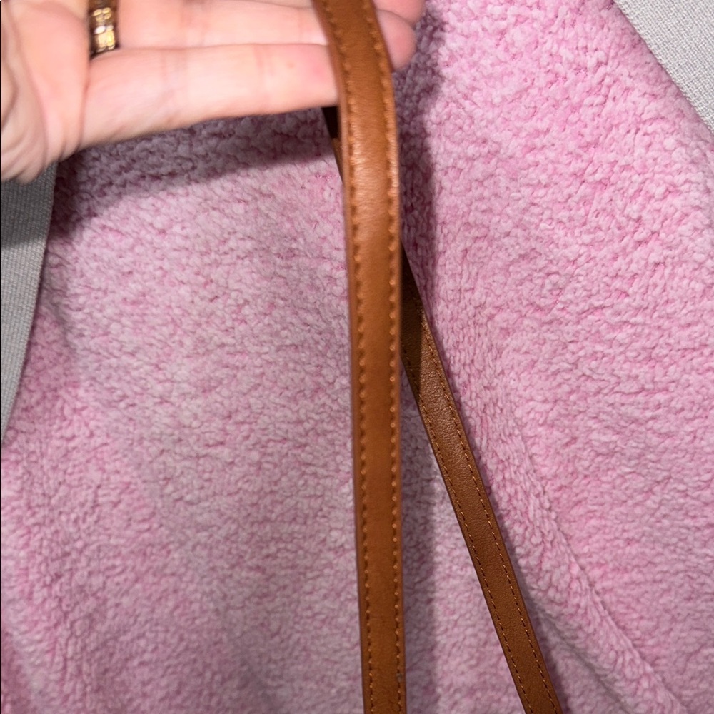 Universal Thread Crossbody Bag - Picture 6 of 8